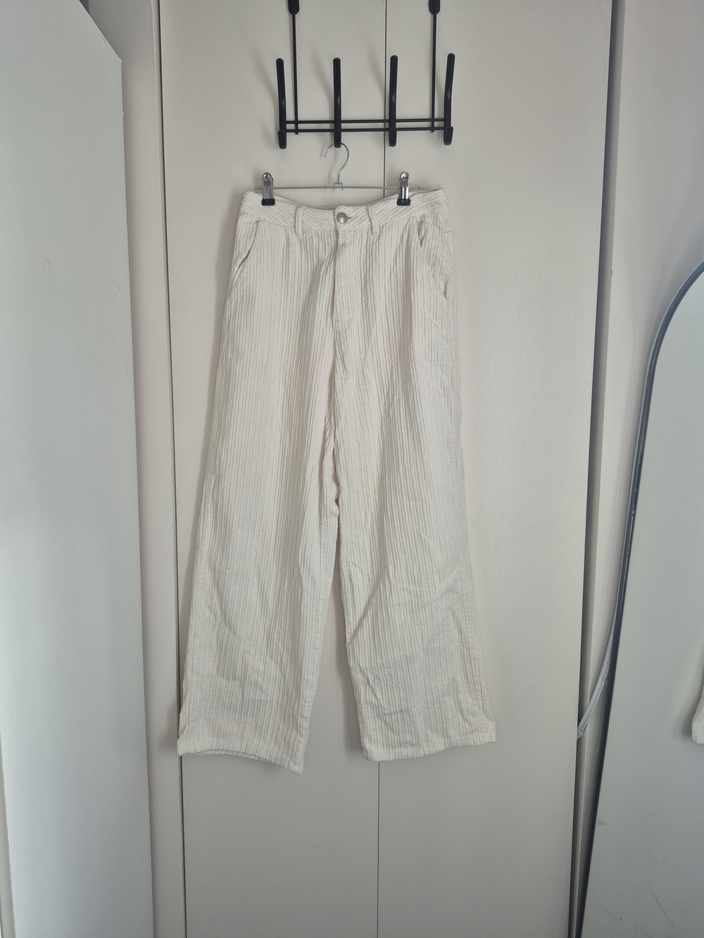 Zara Cream Corduroy Wide-Leg Pants